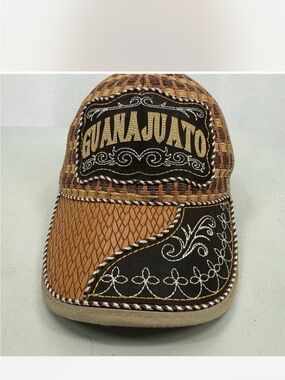 Guanajuato Embroidered Straw-Style Baseball Cap - Brown & Black